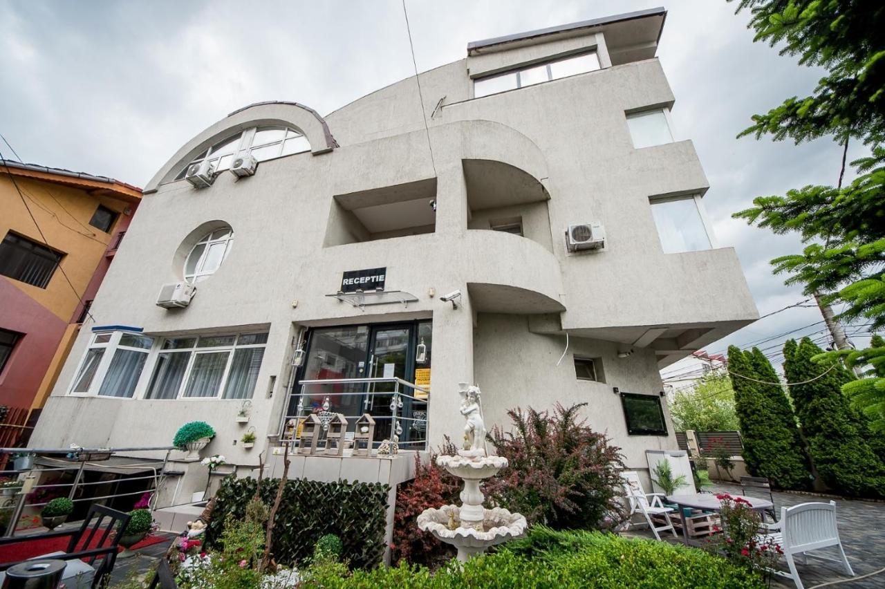 Hotel Jolie Apartments Galati  Exterior photo